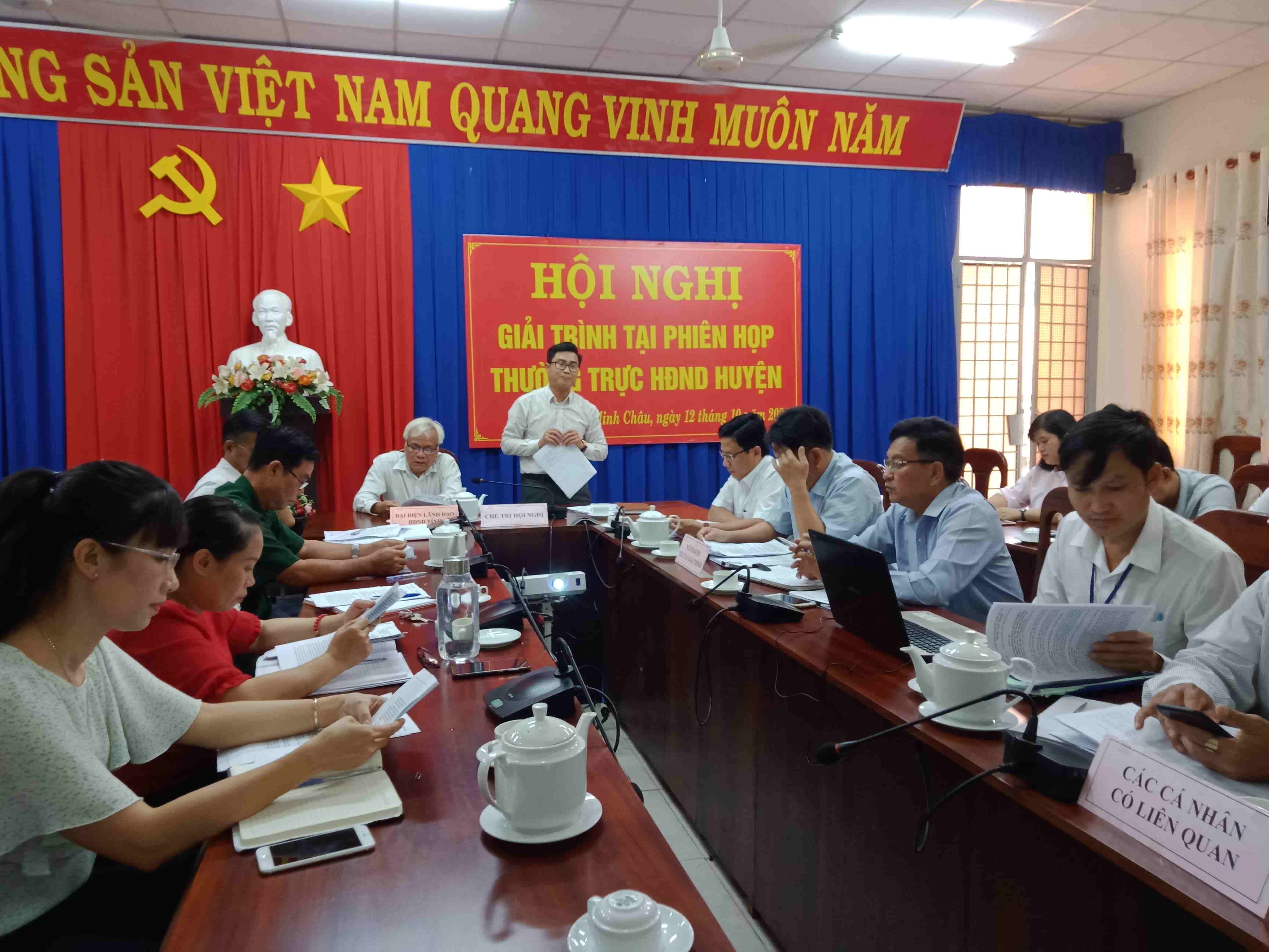 Thường trực HĐND huyện Dương Minh Châu tổ chức giải trình tại phiên họp định kỳ tháng 10 năm 2020